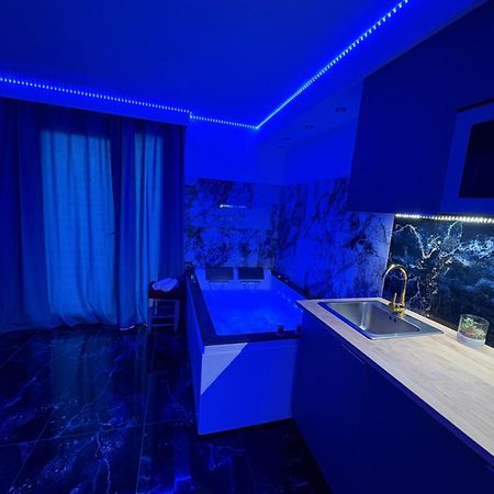 Studio Avec Jaccuzzi Saintry-sur-Seine Eksteriør billede